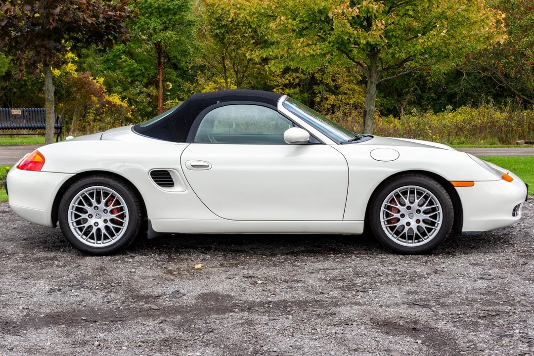 2001 Porsche 986 Boxster S - Image 3 of 31