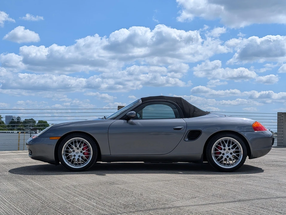 2001 Porsche 986 Boxster S - Image 13 of 31