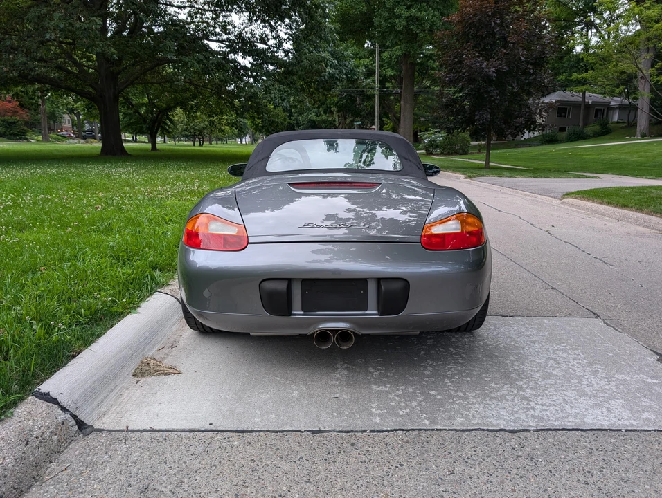 2001 Porsche 986 Boxster S - Image 16 of 31