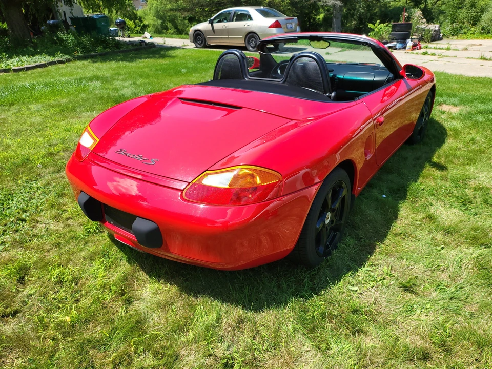 2001 Porsche 986 Boxster S - Image 19 of 31