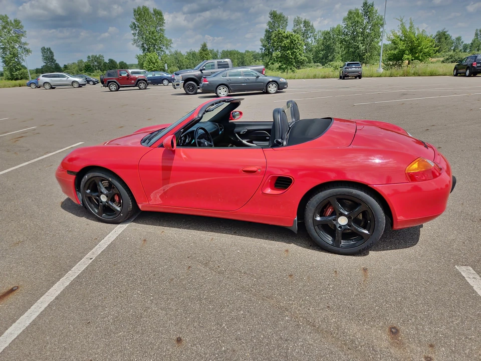 2001 Porsche 986 Boxster S - Image 8 of 31