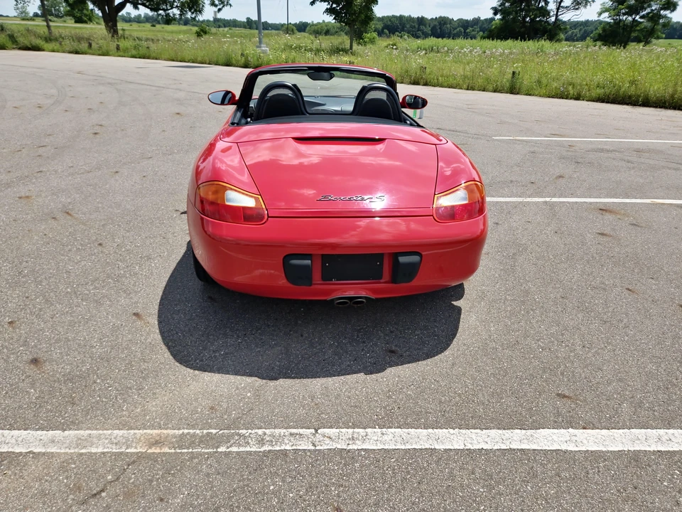 2001 Porsche 986 Boxster S - Image 11 of 31