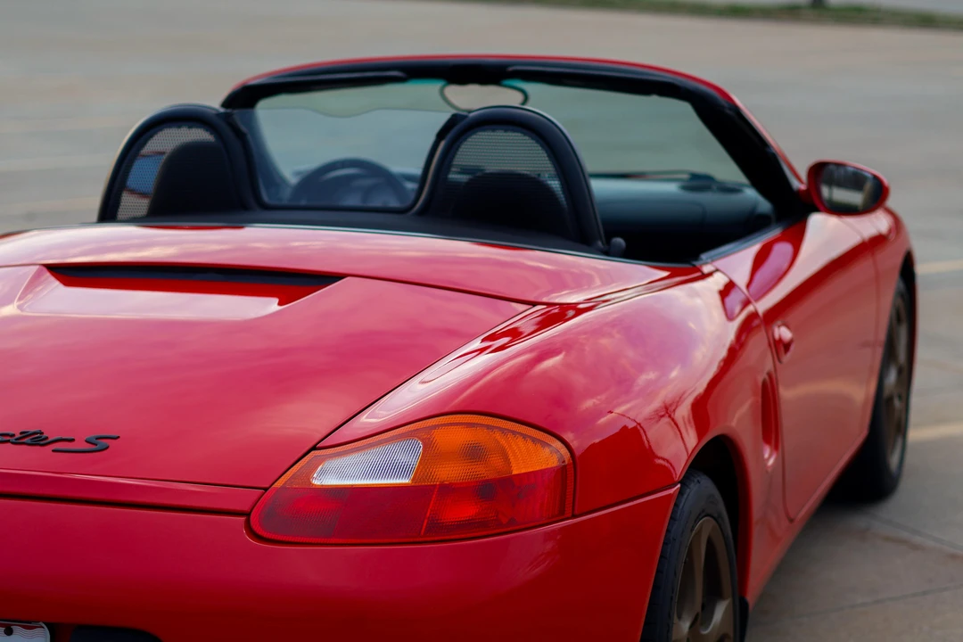 2001 Porsche 986 Boxster S - Image 23 of 31