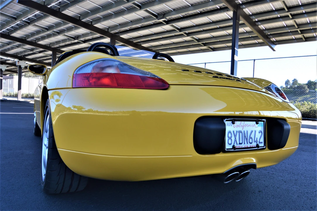 2001 Porsche 986 Boxster S - Image 18 of 31