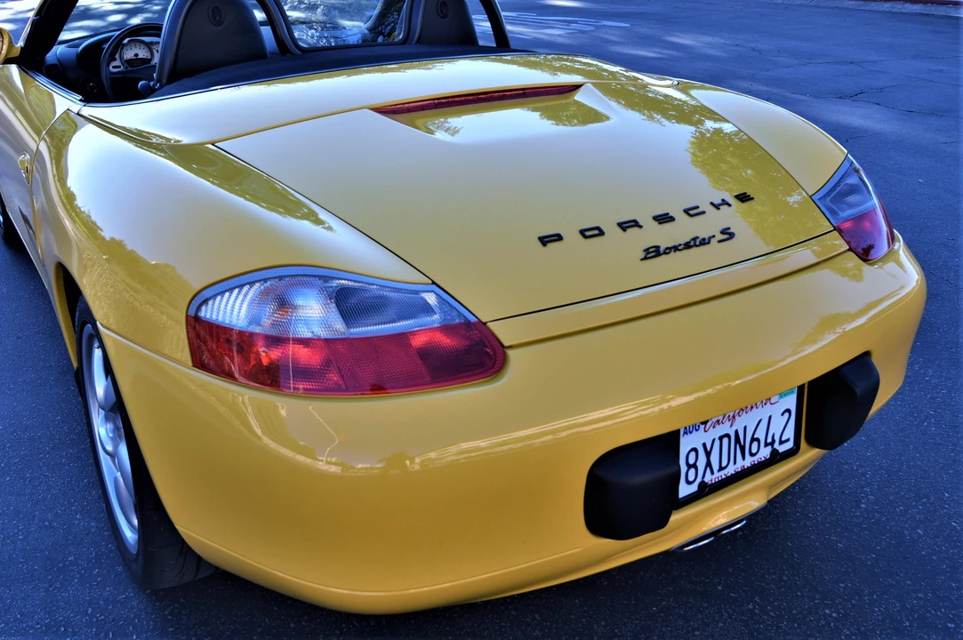 2001 Porsche 986 Boxster S - Image 17 of 31