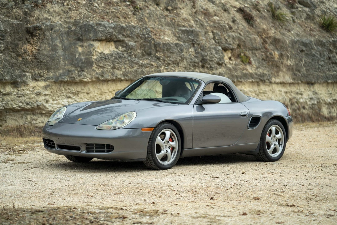 2001 Porsche 986 Boxster S - Image 19 of 31