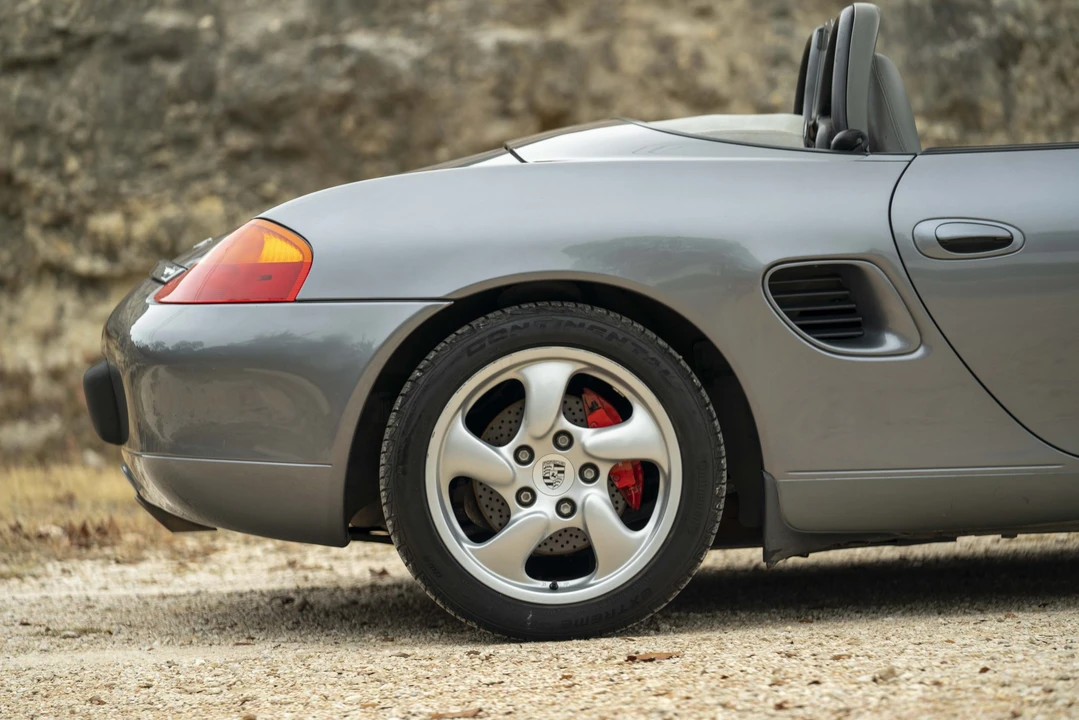2001 Porsche 986 Boxster S - Image 31 of 31