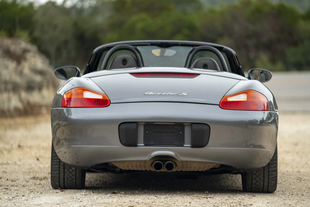2001 Porsche 986 Boxster S - Image 12 of 31