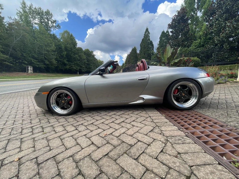 2001 Porsche 986 Boxster S - Image 12 of 31