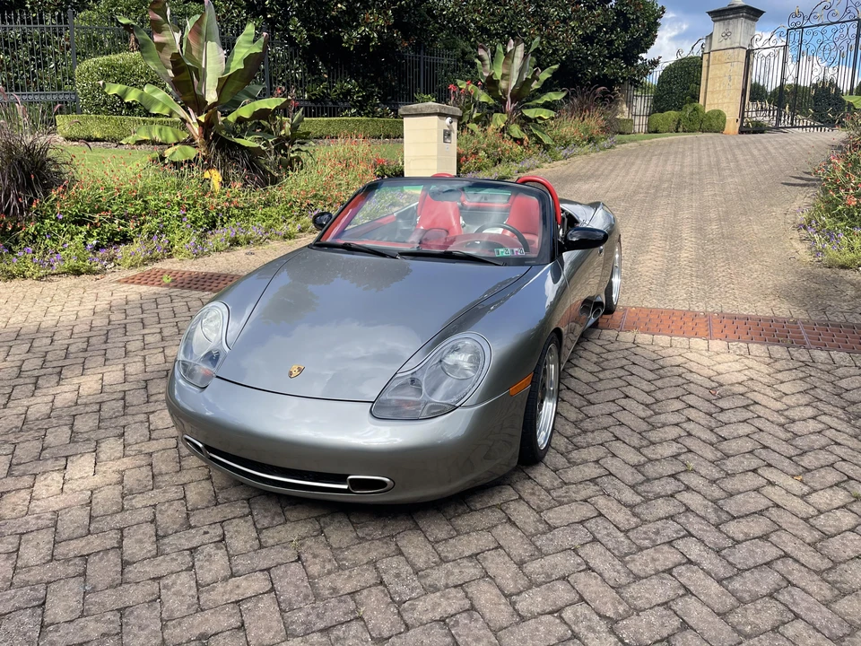 2001 Porsche 986 Boxster S - Image 8 of 31
