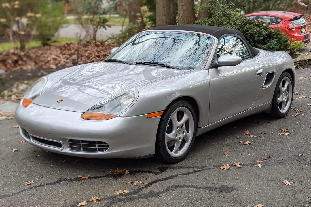 2001 Porsche 986 Boxster S - Image 11 of 31