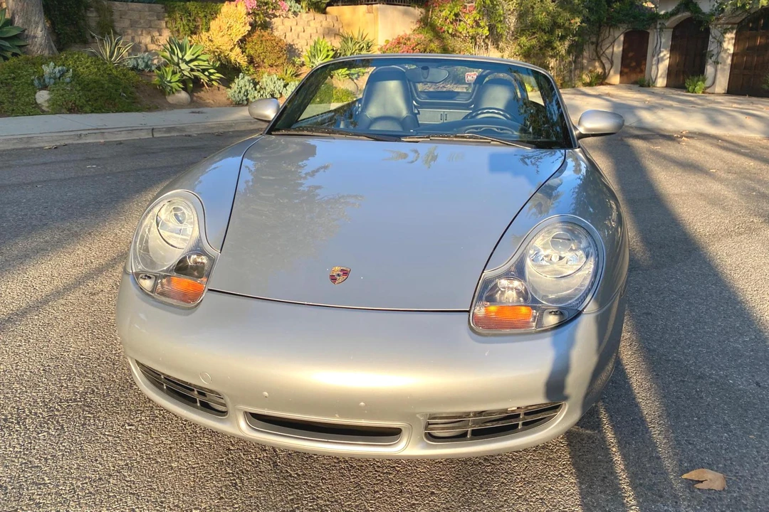 2001 Porsche 986 Boxster S - Image 2 of 31