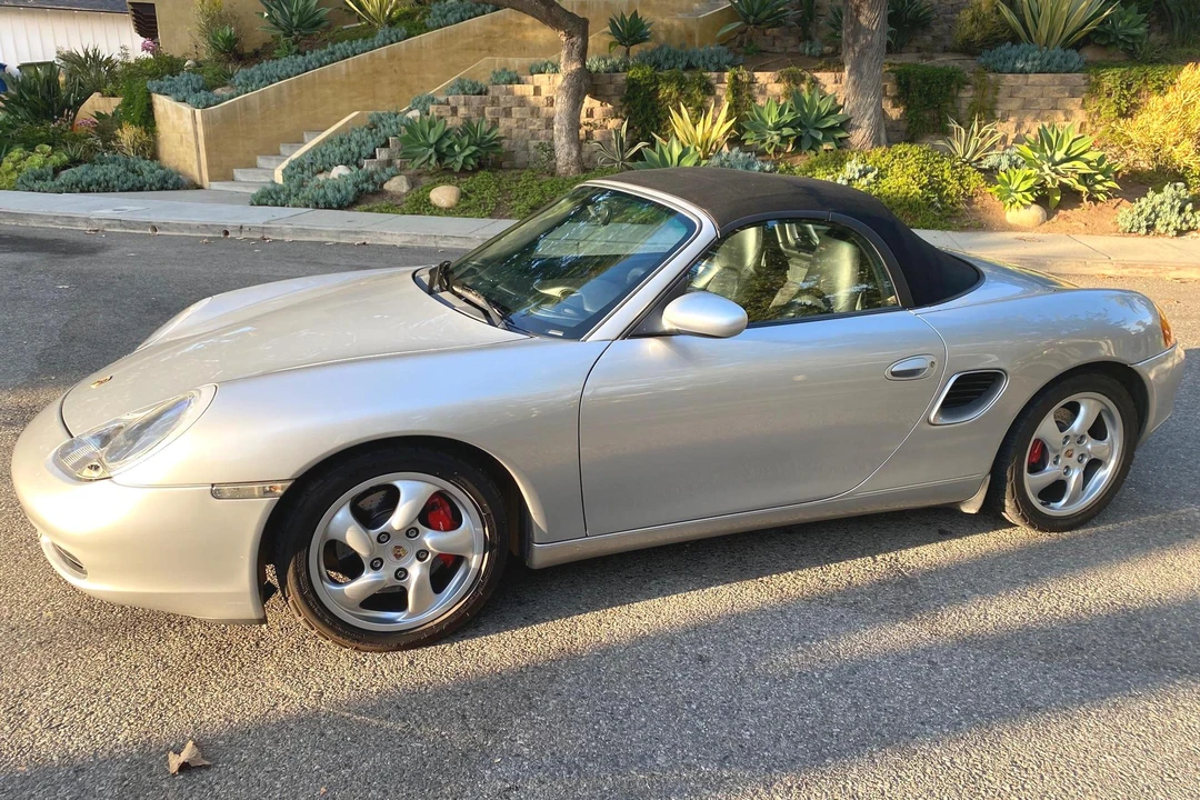 2001 Porsche 986 Boxster S - Image 17 of 31