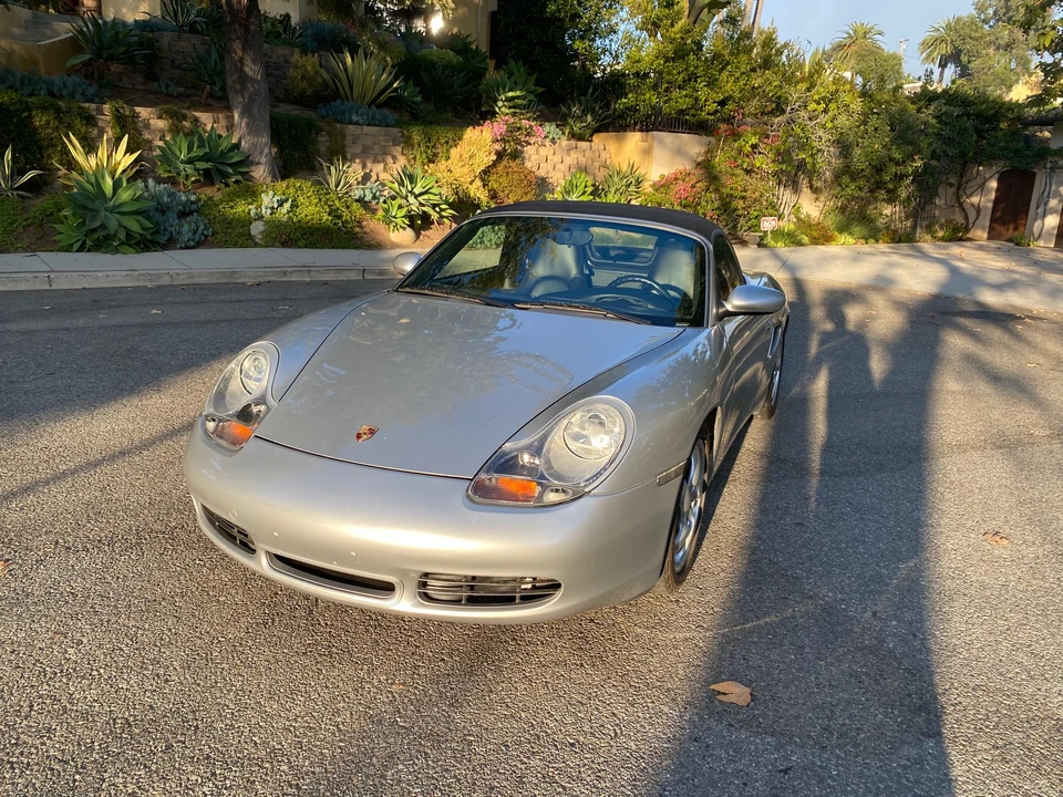 2001 Porsche 986 Boxster S - Image 16 of 31