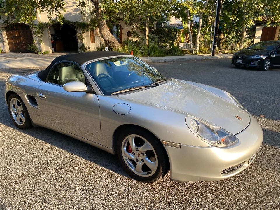 2001 Porsche 986 Boxster S - Image 24 of 31