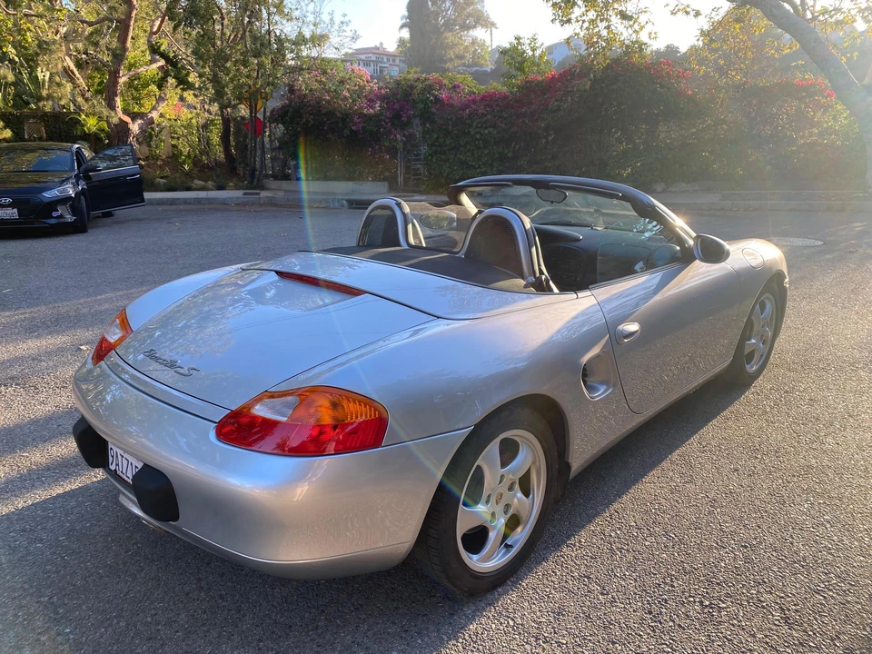 2001 Porsche 986 Boxster S - Image 13 of 31