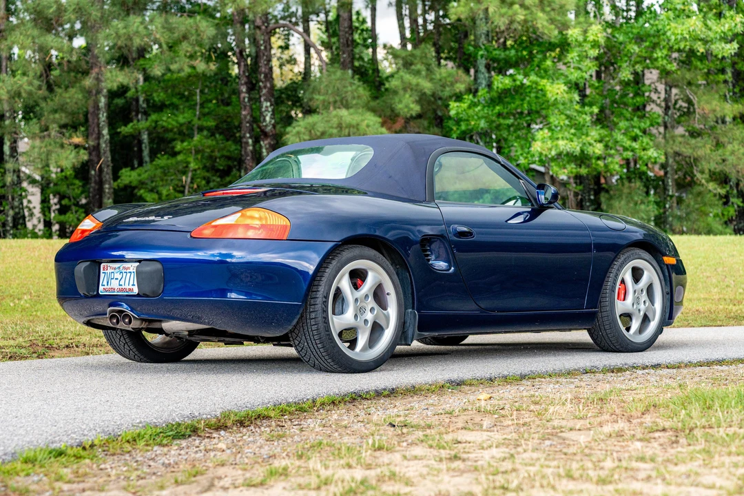 2001 Porsche 986 Boxster S - Image 14 of 31
