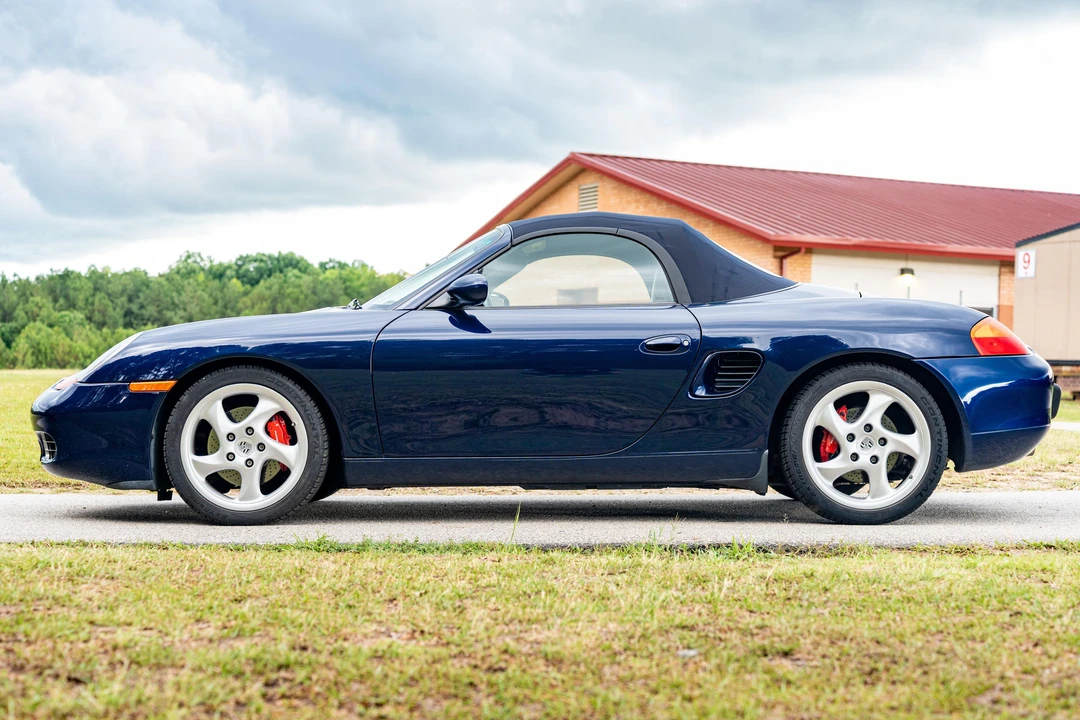 2001 Porsche 986 Boxster S - Image 16 of 31