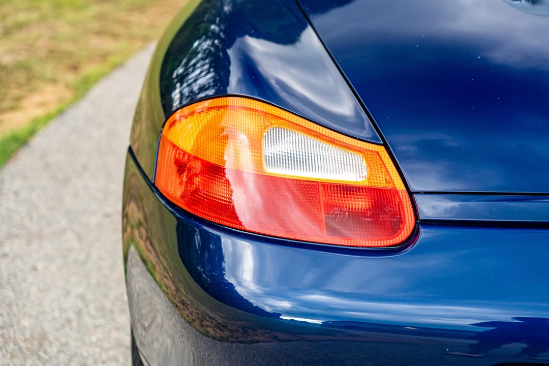 2001 Porsche 986 Boxster S - Image 25 of 31