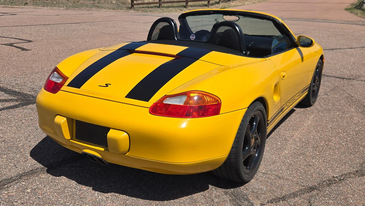 2001 Porsche 986 Boxster S - Image 9 of 31