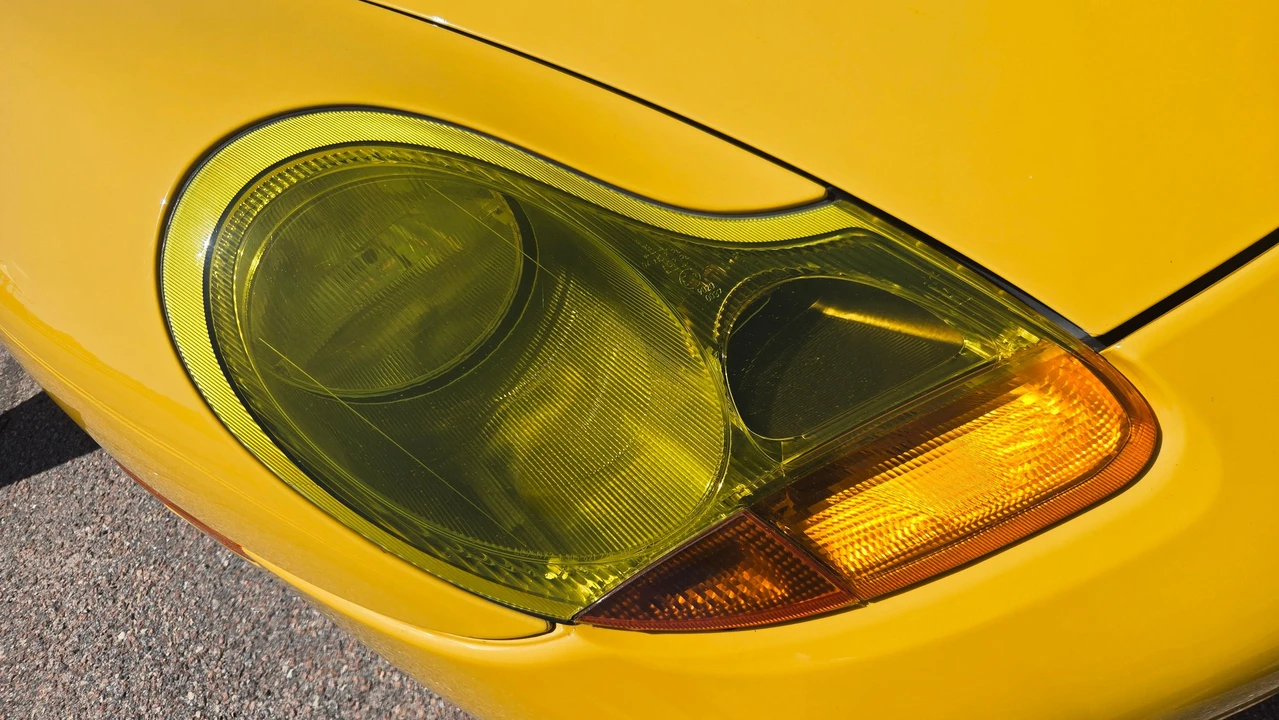 2001 Porsche 986 Boxster S - Image 13 of 31