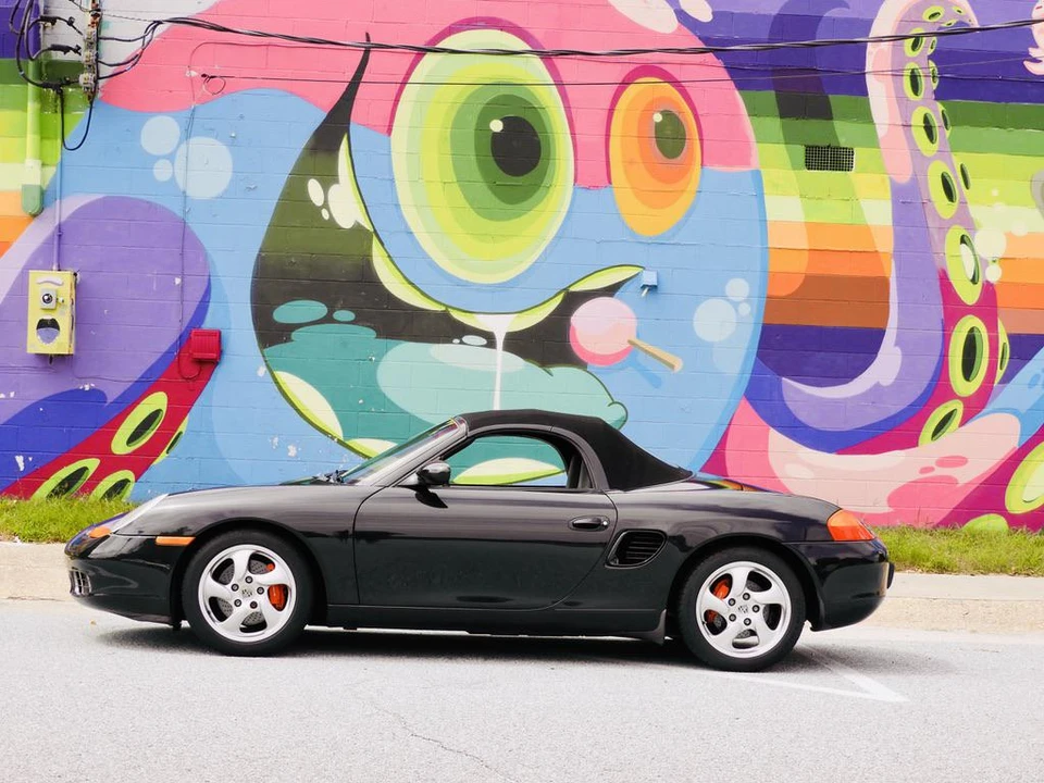 2001 Porsche 986 Boxster S - Image 11 of 30