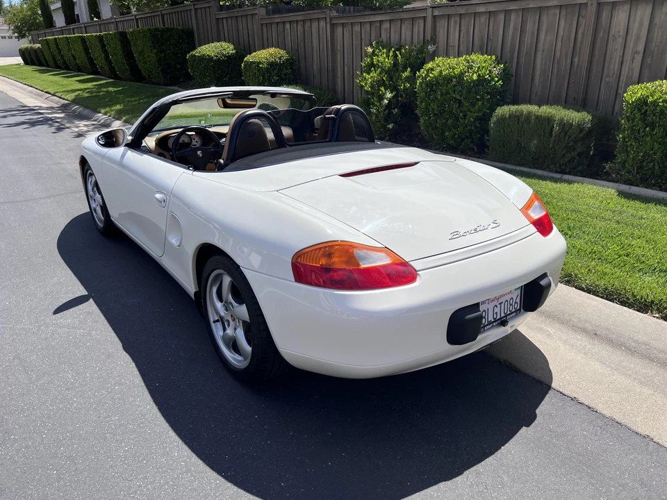 2001 Porsche 986 Boxster S - Image 14 of 31