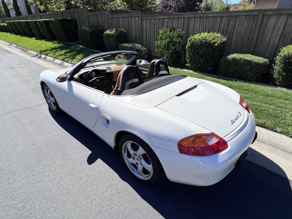 2001 Porsche 986 Boxster S - Image 13 of 31
