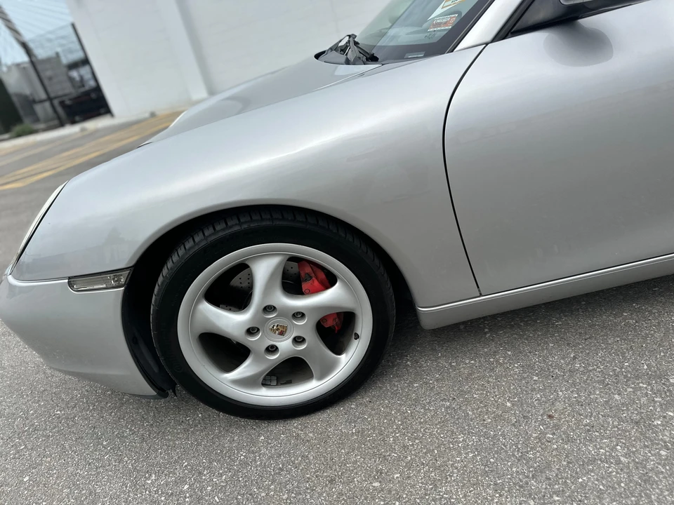 2001 Porsche 986 Boxster S - Image 24 of 31