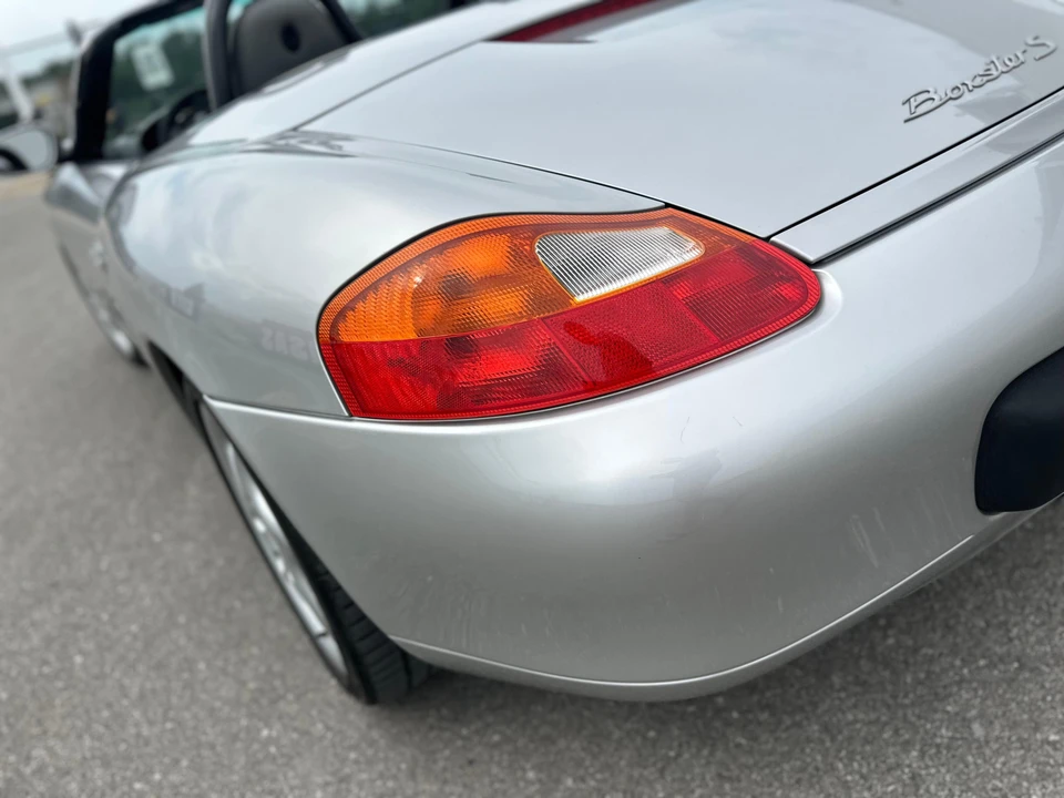 2001 Porsche 986 Boxster S - Image 29 of 31