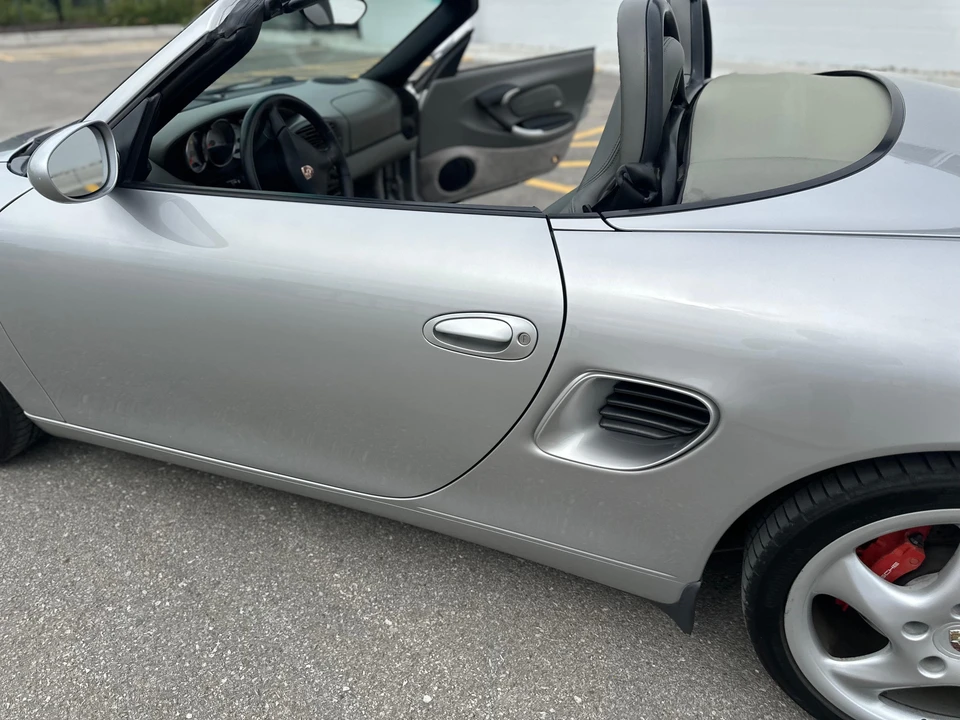 2001 Porsche 986 Boxster S - Image 26 of 31