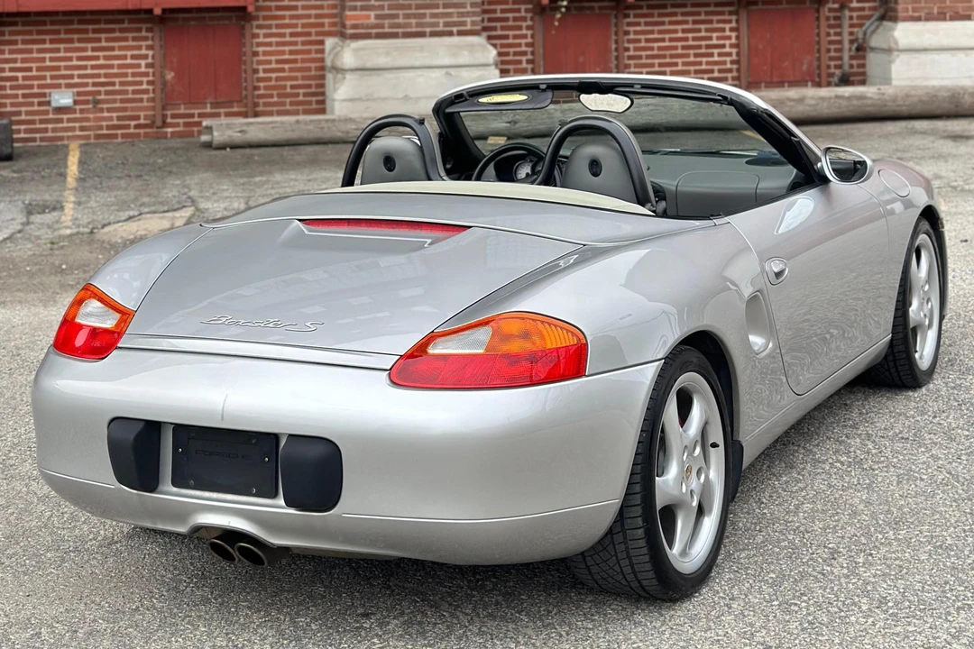 2001 Porsche 986 Boxster S - Image 4 of 31