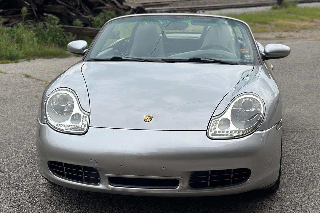 2001 Porsche 986 Boxster S - Image 2 of 31