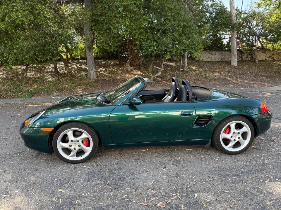 2001 Porsche 986 Boxster S - Image 15 of 31