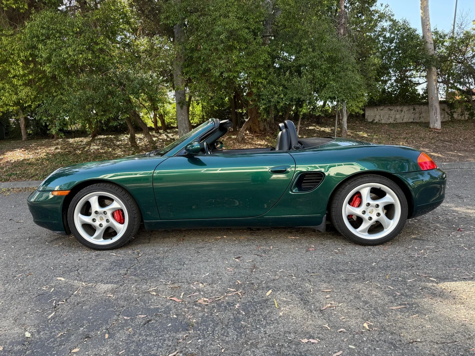 2001 Porsche 986 Boxster S - Image 16 of 31