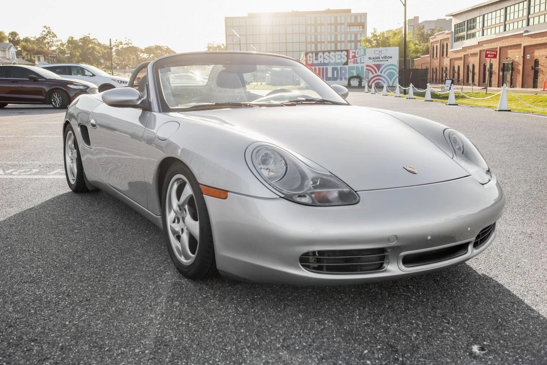 2001 Porsche 986 Boxster S - Image 7 of 31