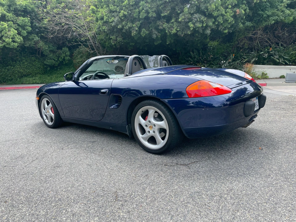 2001 Porsche 986 Boxster S - Image 15 of 31