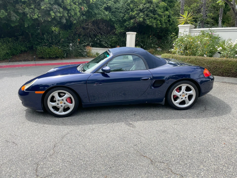 2001 Porsche 986 Boxster S - Image 8 of 31