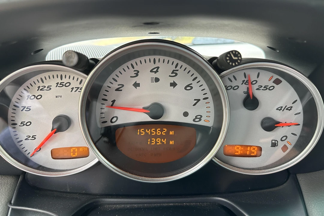 2001 Porsche 986 Boxster S - Image 29 of 31