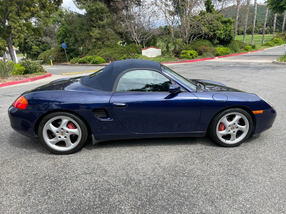 2001 Porsche 986 Boxster S - Image 11 of 31