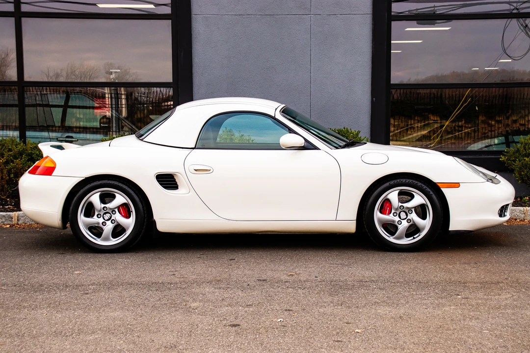 2001 Porsche 986 Boxster S - Image 18 of 31