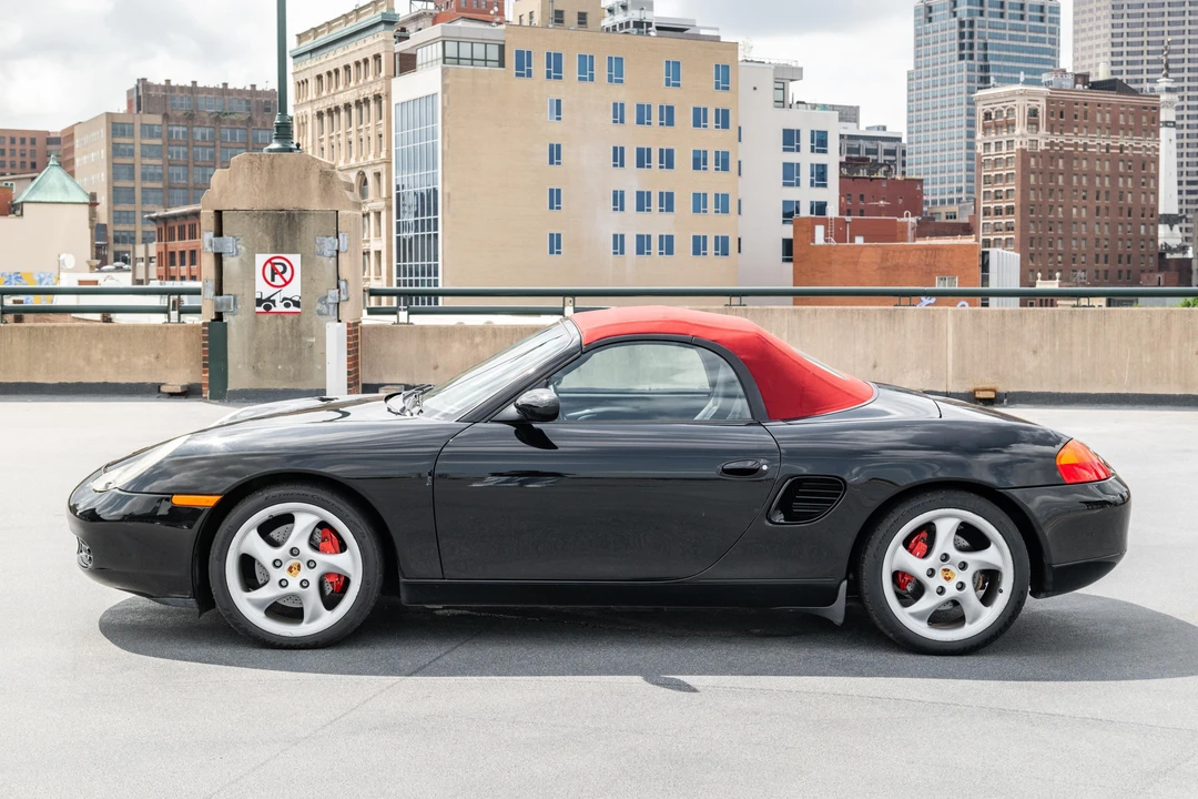 2001 Porsche 986 Boxster S - Image 10 of 31