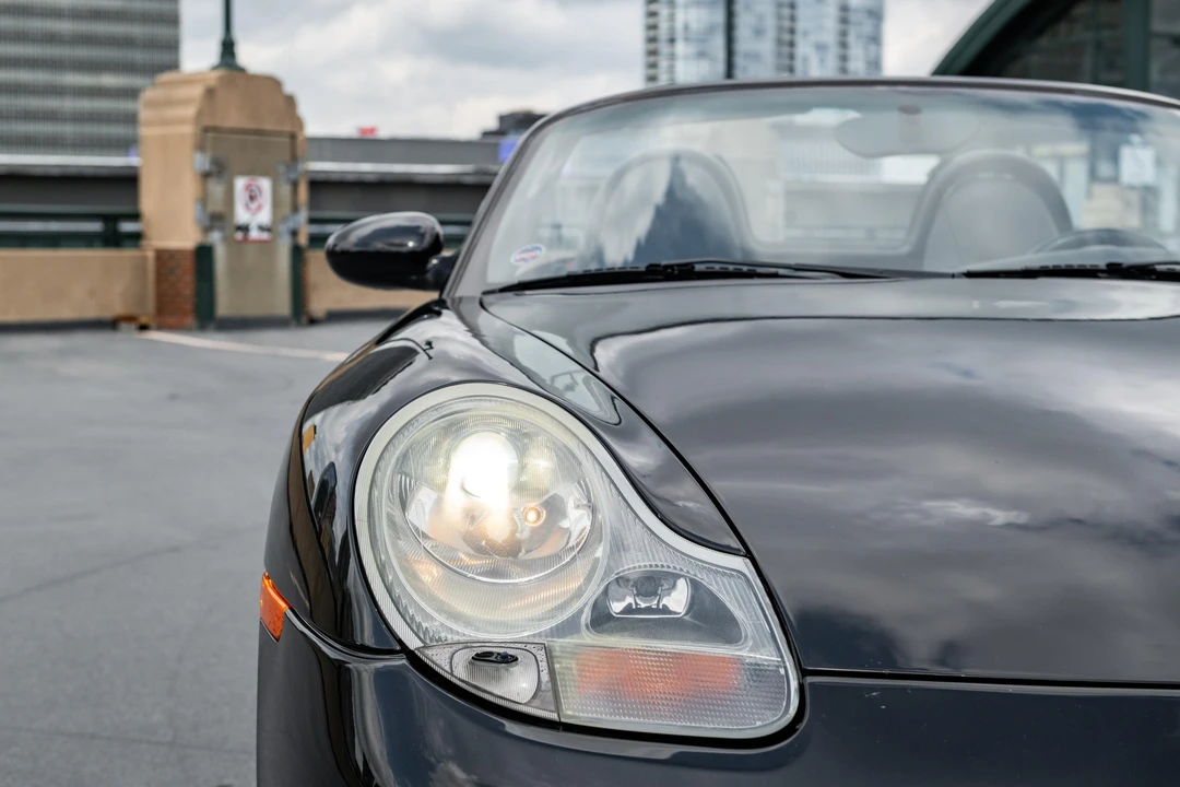 2001 Porsche 986 Boxster S - Image 18 of 31