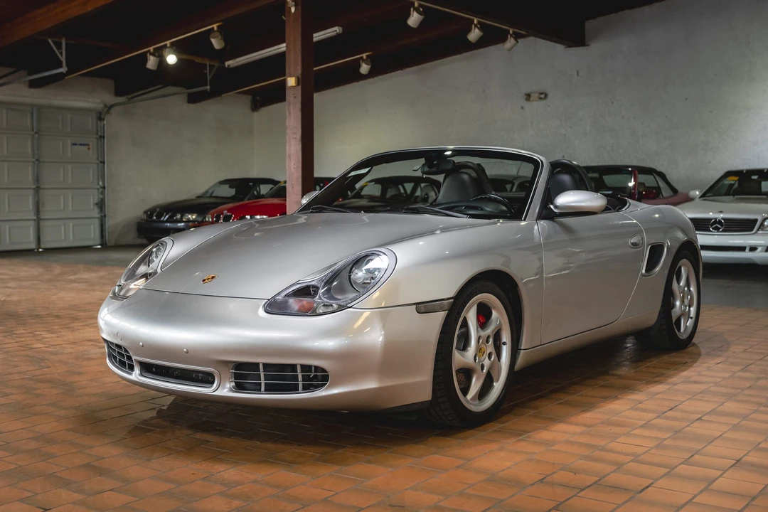 2001 Porsche 986 Boxster S - Image 19 of 31