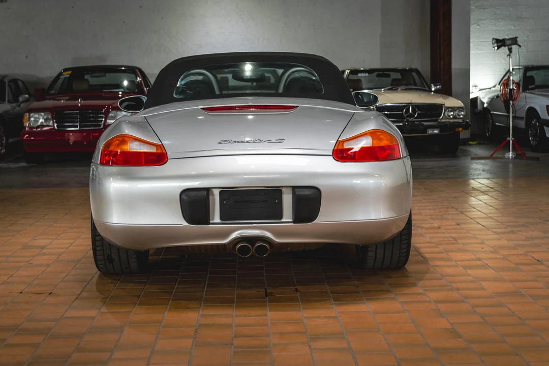 2001 Porsche 986 Boxster S - Image 7 of 31