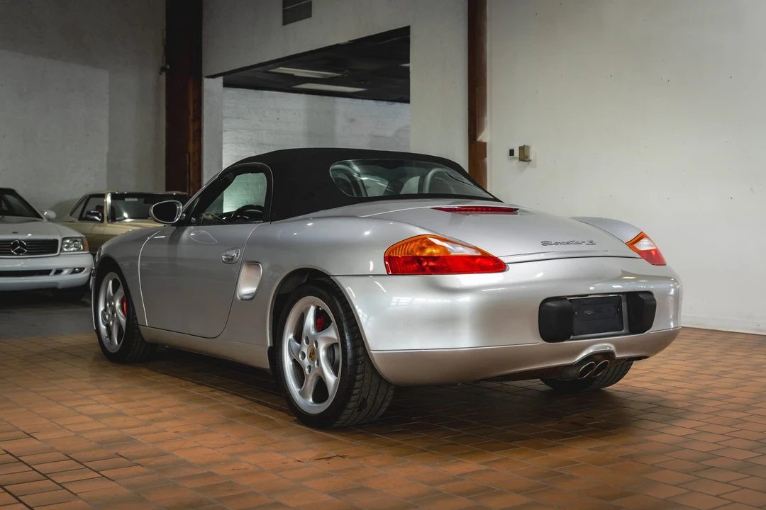 2001 Porsche 986 Boxster S - Image 6 of 31