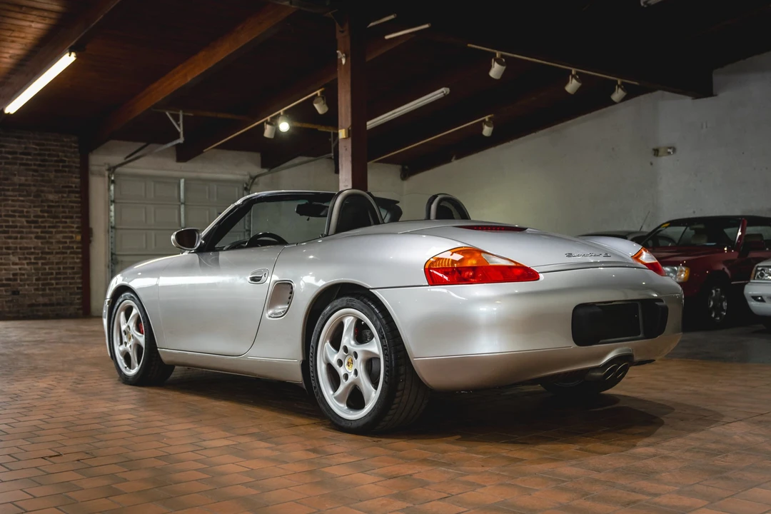 2001 Porsche 986 Boxster S - Image 28 of 31