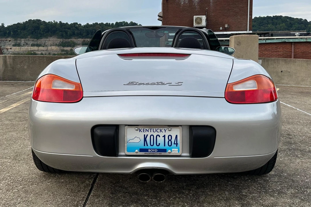 2001 Porsche 986 Boxster - Image 5 of 31
