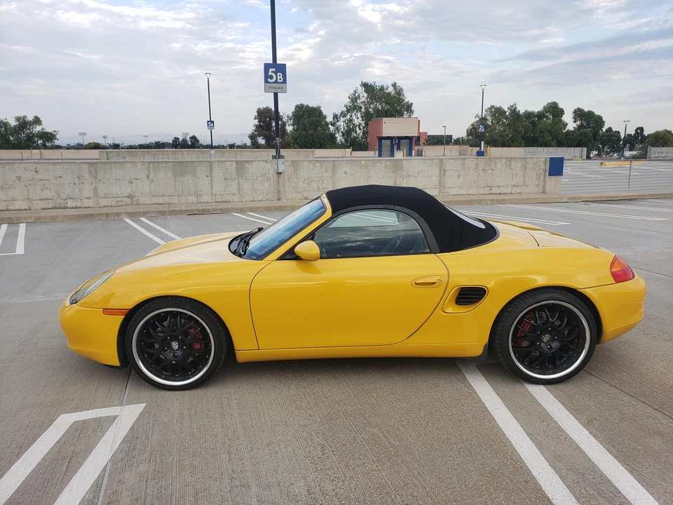 2001 Porsche 986 Boxster S - Image 19 of 31