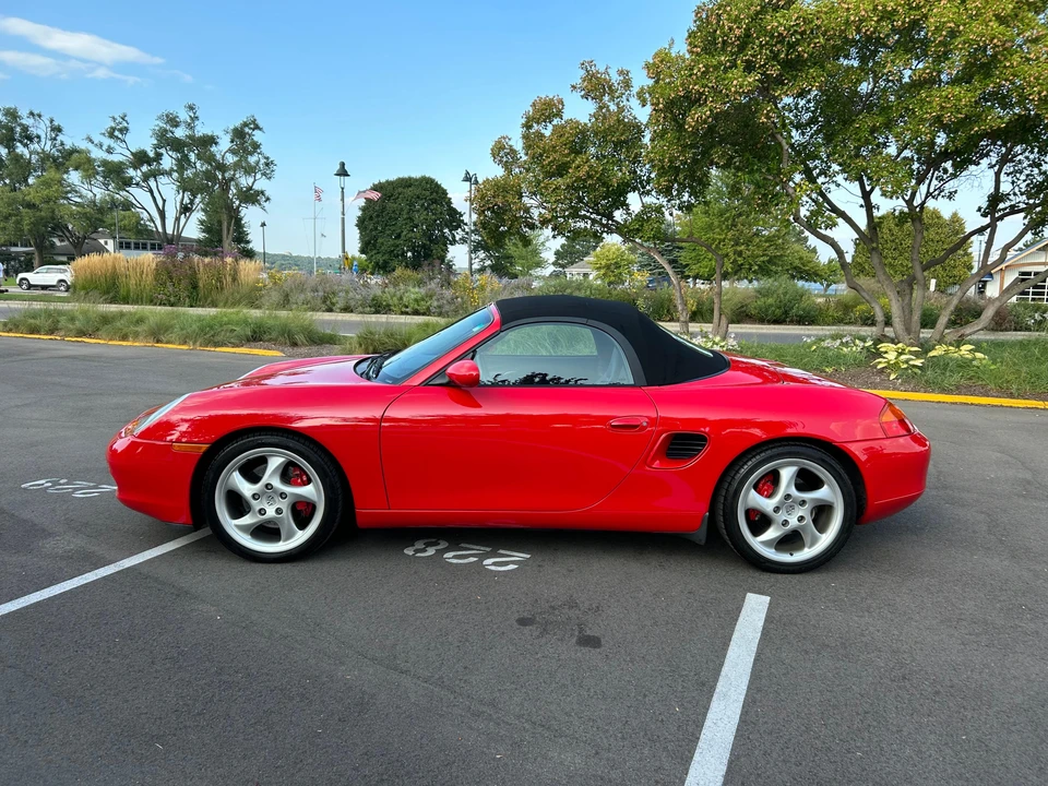 2001 Porsche 986 Boxster S - Image 17 of 31